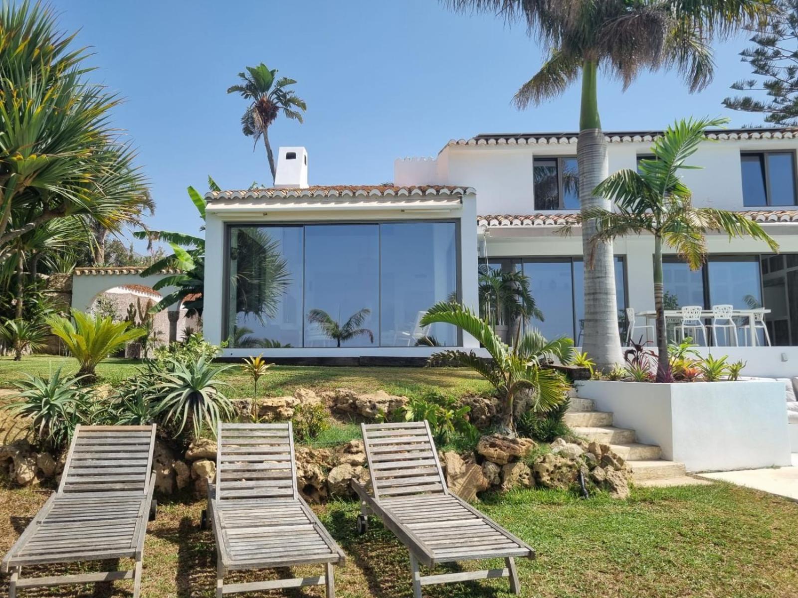 Bed & Breakfast In Villa Eden Palm Benalmádena Extérieur photo
